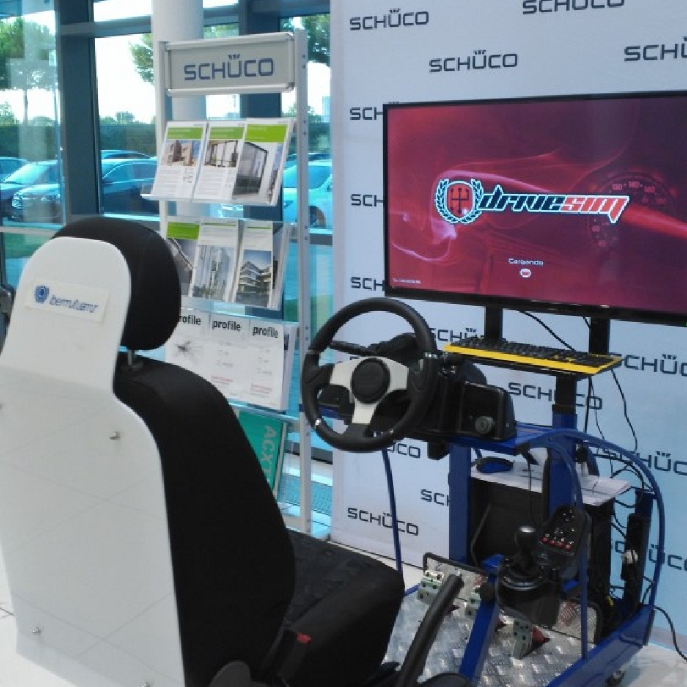Chasis de simulador DS 450 OCASIÓN CON GRAN DESCUENTO Chasis de simulador DS 450 OCASIÓN CON GRAN DESCUENTO